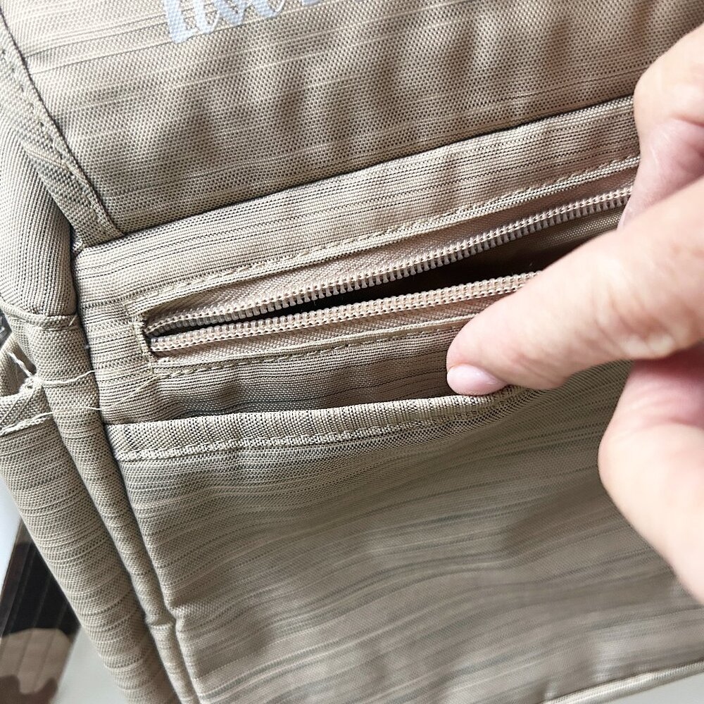 Lug Flapper SE Convertible Crossbody Tan Bag - Picture 16 of 16